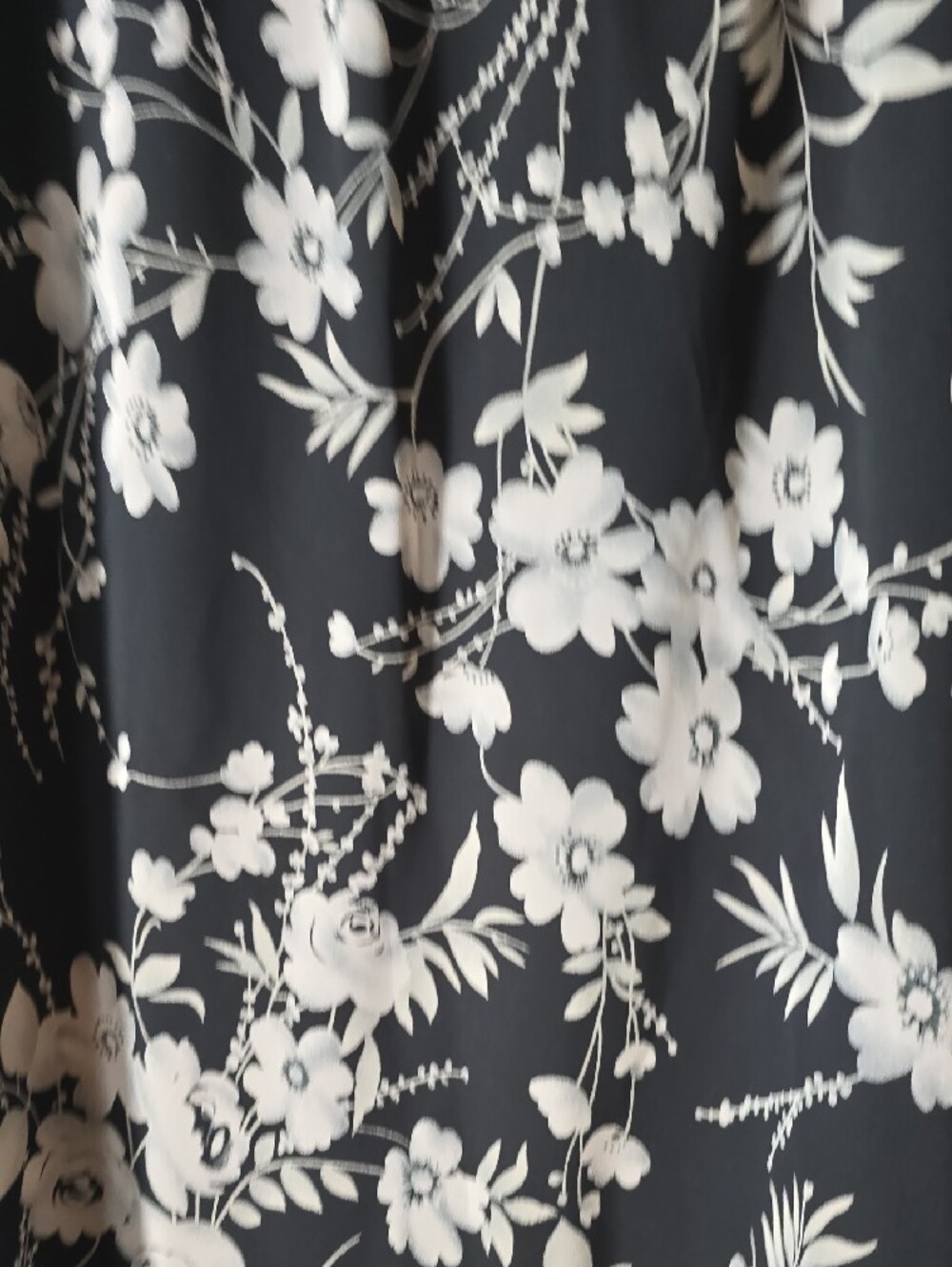 Notations Black and White Floral Maxi Skirt - Picture 4 of 5